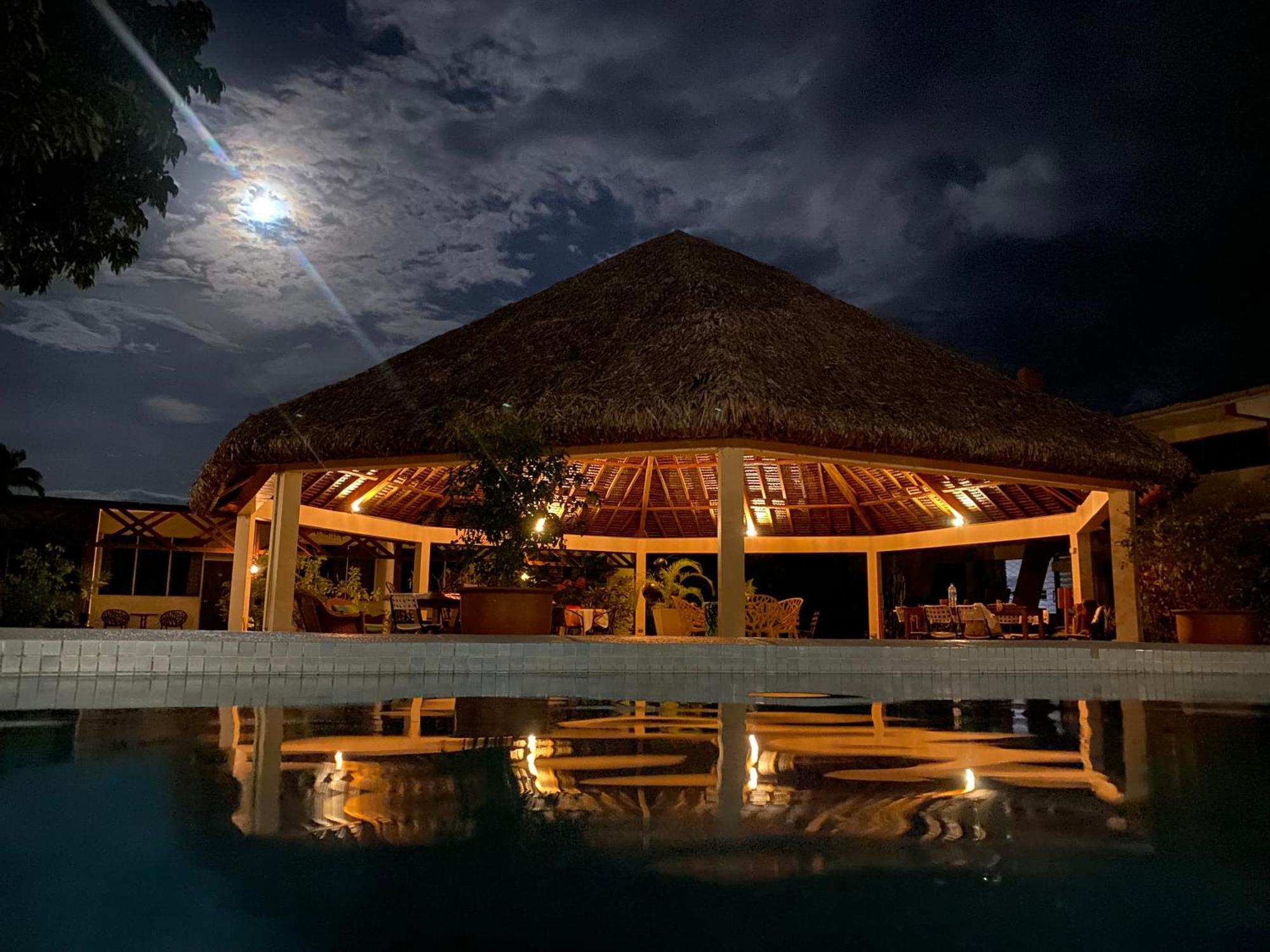 Hotel Santo Vanuatu لوجنفيل المظهر الخارجي الصورة